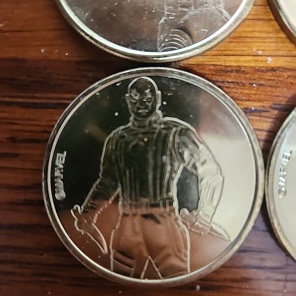 Disneyland DCA Guardians of the Galaxy Collectors Warehouse Medallion Set 2 - Picture 2 of 6